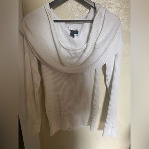 Cream/White shoulder off blouse
